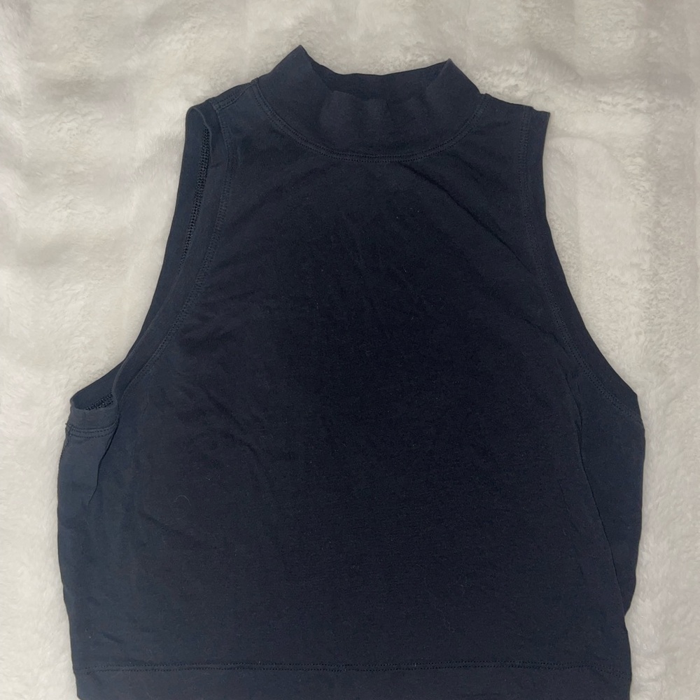 Lululemon Sleeveless Black Top